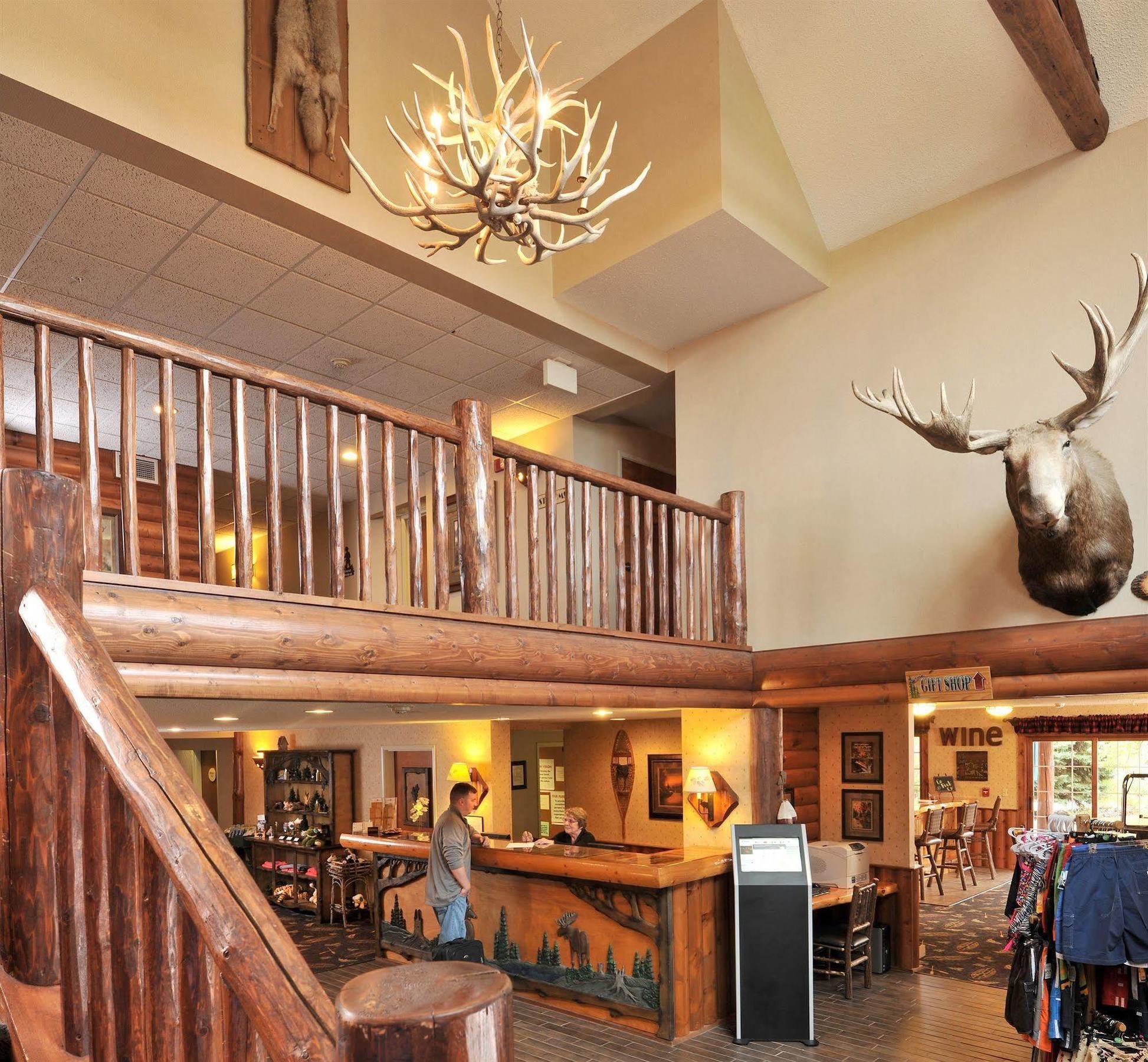 Cedar Creek Hotel Wausau - Rothschild Bagian luar foto